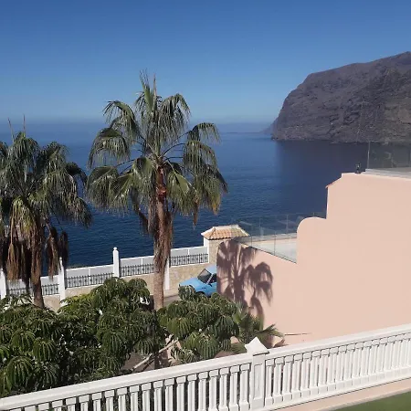 Los Gigantes In Front Of Sea Acantilado de los Gigantes Exterior photo